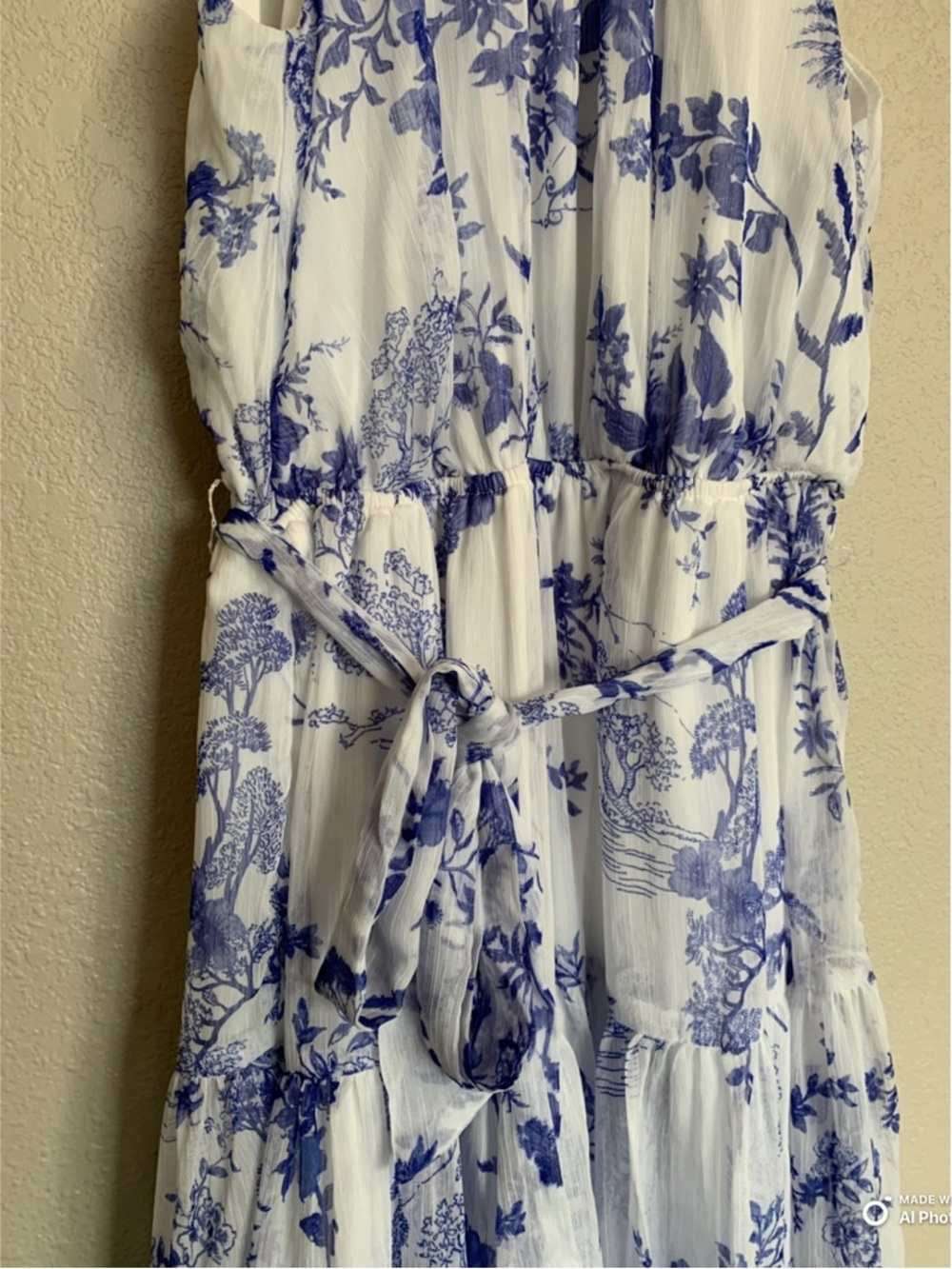 Lulus Small Float To You White & Blue Floral Print Halter Tiered Midi Dress NWT - Picture 6 of 17
